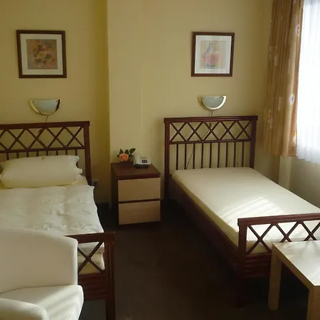 Hotel Center